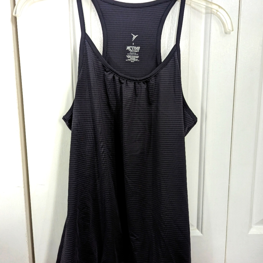 Active wear tank top
